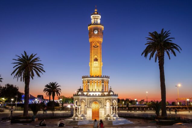 Izmir Gastronomy & Bazaar Tour