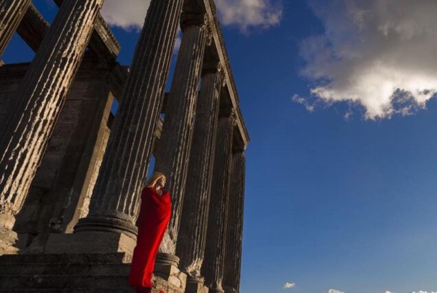 Historical Houses & Castle Walk